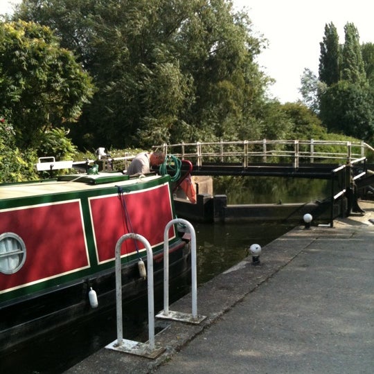 Guide to Waltham Cross's best spots