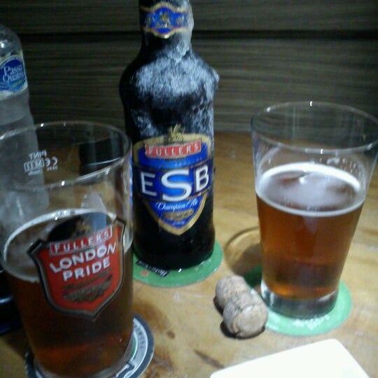 Foto tirada no(a) Bier Prosit Cervejas Especiais por Yan B. em 5/16/2012