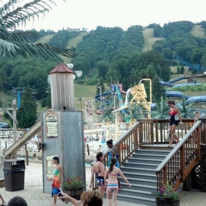 Photo taken at Camelbeach Mountain Waterpark by jose b. on 7/11/2012