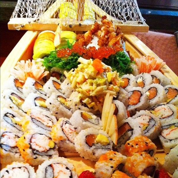Photo taken at Hello Sushi by Karl D. on 6/4/2012