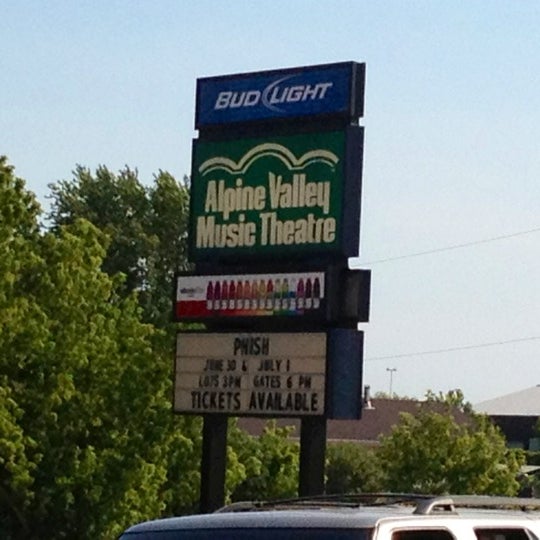 Alpine Valley Parking Lot 4 tips from 1170 visitors