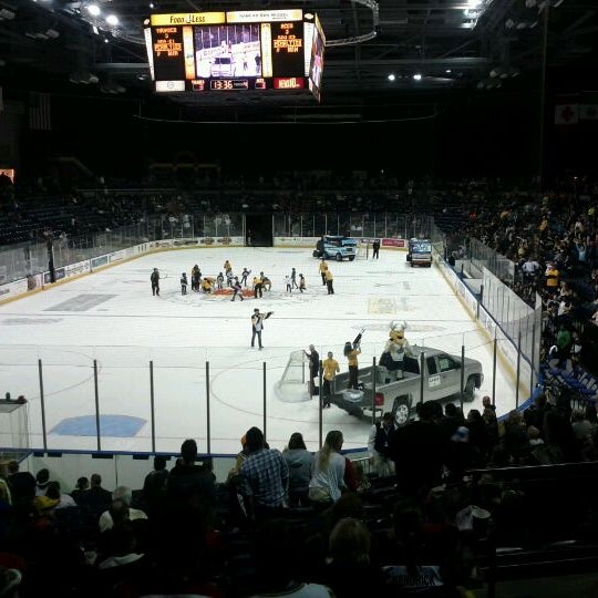 Снимок сделан в Stockton Arena пользователем Megan A. 3/5/2012