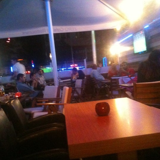 Zero Cafe & Restaurant