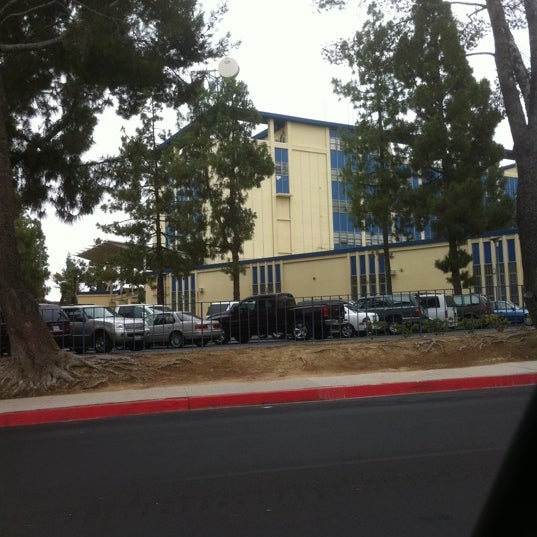 Woodrow Wilson High School El Sereno 181 visitors