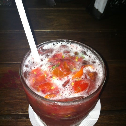 5/26/2012 tarihinde Malu F.ziyaretçi tarafından Bar do Lado'de çekilen fotoğraf