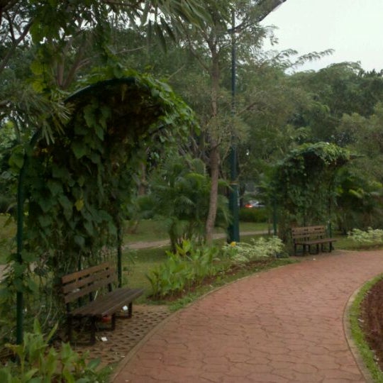 Taman Jogging Summarecon Kelapa Gading - Kelapa Gading - Jakarta, Jakarta
