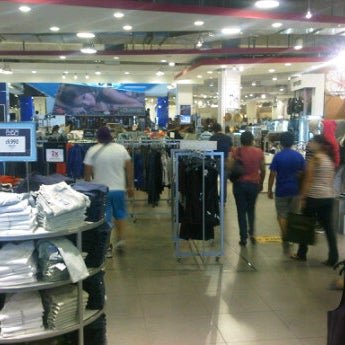 reebok plaza oeste