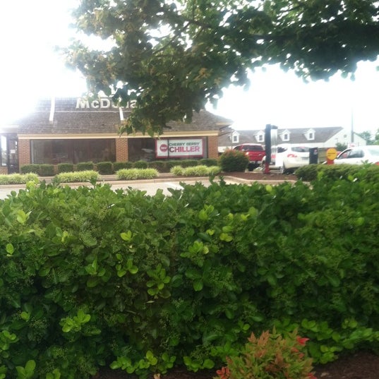 Photos at McDonald's - 7 tips from 363 visitors