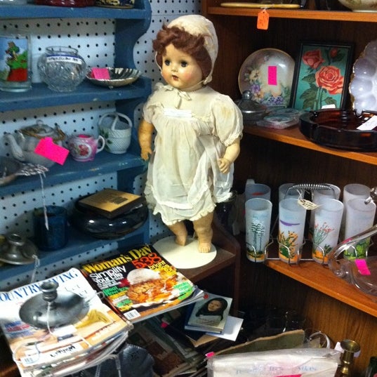Crossroads Treasures - Antique Store