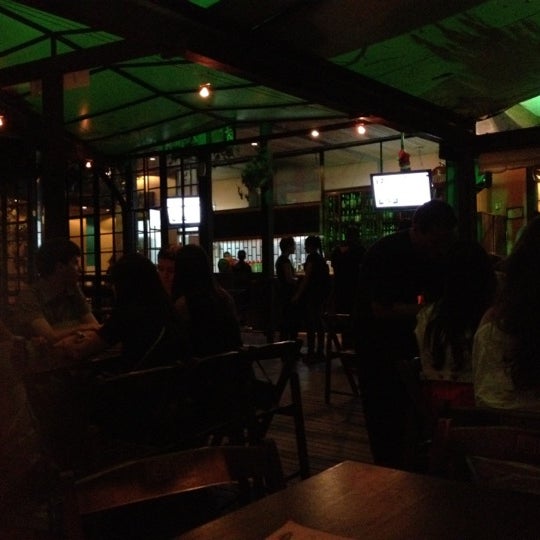 1/14/2012 tarihinde Leonardo O.ziyaretçi tarafından Bar Camará'de çekilen fotoğraf