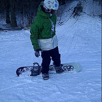 Foto tomada en Chicopee Ski &amp; Summer Resort  por Chariss F. el 1/25/2012