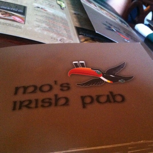 Photo taken at Mo&#39;s Irish Pub by Ana B. on 9/2/2012