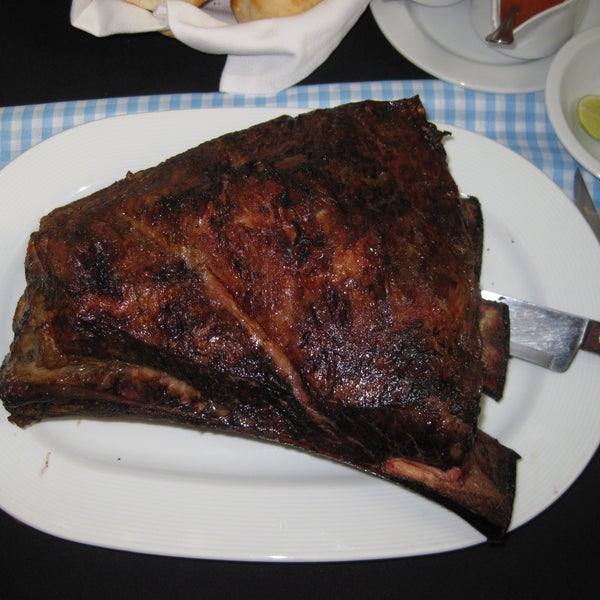 El Asado Argentino del Sur es la mejor opción para disfrutar de un corte de carne delicioso...