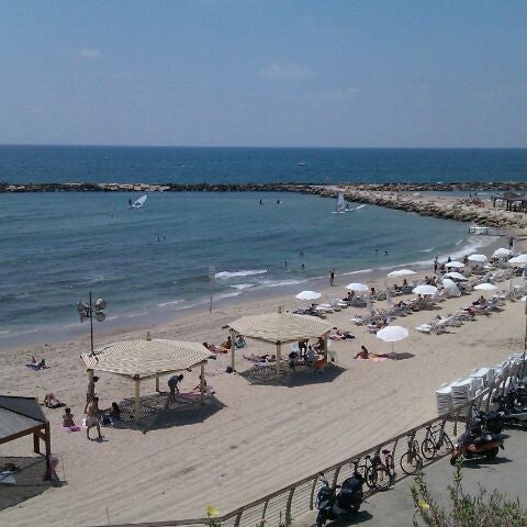 6/28/2011 tarihinde BoyJupiterziyaretçi tarafından Nordau Beach'de çekilen fotoğraf