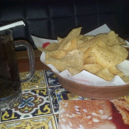 Photo taken at Chili&#39;s Grill &amp; Bar by Kelly O. on 6/19/2012