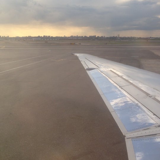 Gate D6 Laguardia Airport East Elmhurst, NY