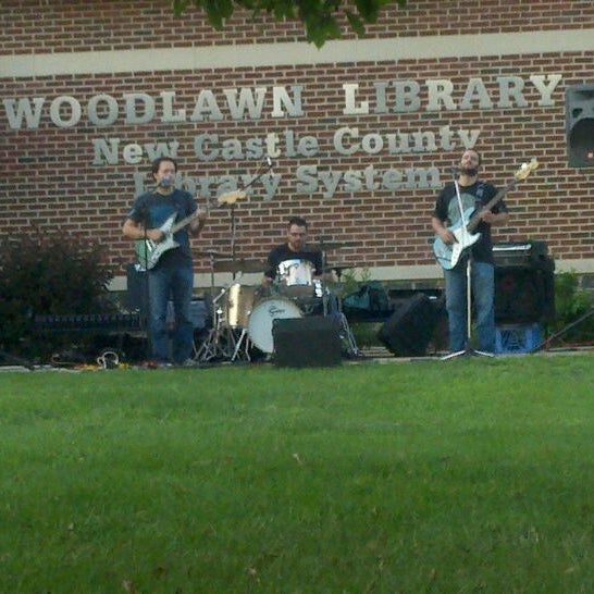 Woodlawn Library The Flats 6 tavsiye