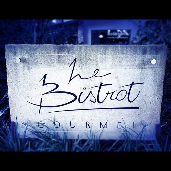 รูปภาพถ่ายที่ Le Bistrot Gourmet โดย MARCO P. เมื่อ 3/2/2012