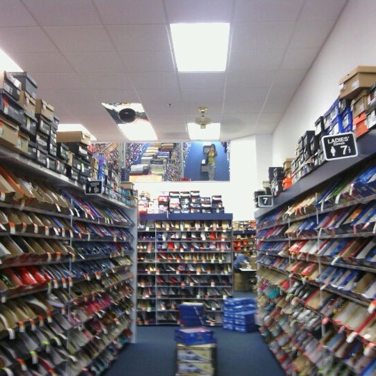 shoe show shoe store