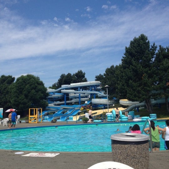 Splashdown Waterpark (Now Closed) 4 tips