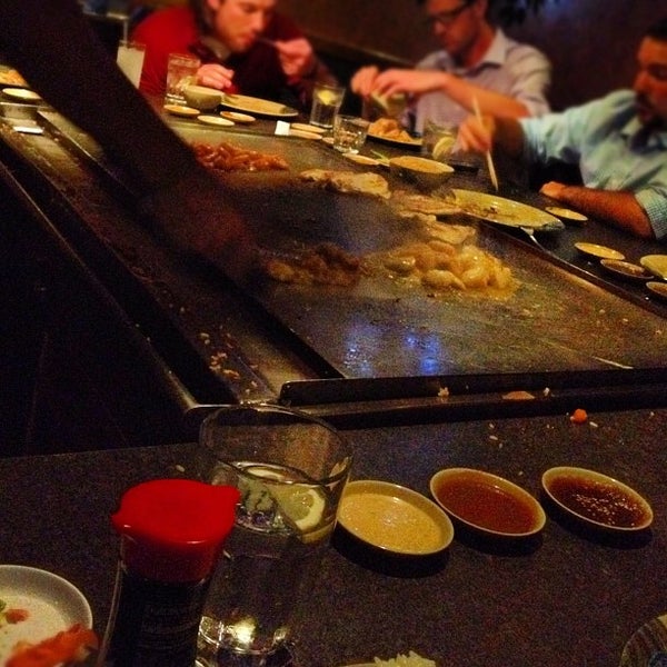 7/8/2012 tarihinde Michael S.ziyaretçi tarafından Ichiban Japanese Steakhouse &amp; Sushi'de çekilen fotoğraf