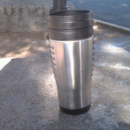 6/16/2012에 Jan B.님이 Peet&#39;s Coffee &amp; Tea에서 찍은 사진