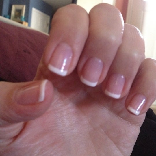 Q nail salon deals