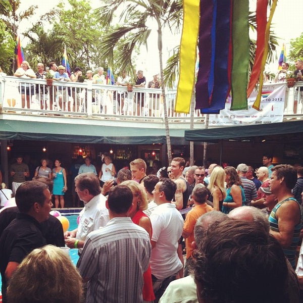 Island House Bar and Pool Pool in Key West