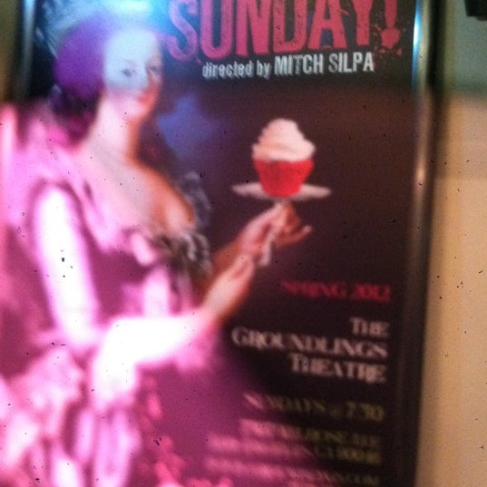 Foto tirada no(a) The Groundlings Theatre por Greg P. em 5/21/2012
