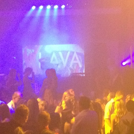 7/15/2012에 Braheem K.님이 Lava Nightclub at Turning Stone Resort Casino에서 찍은 사진