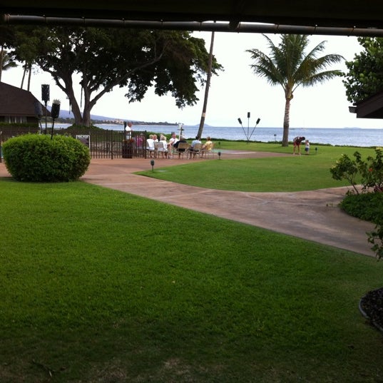 รูปภาพถ่ายที่ Maalaea Surf Resort โดย Meagan V. เมื่อ 2/23/2012