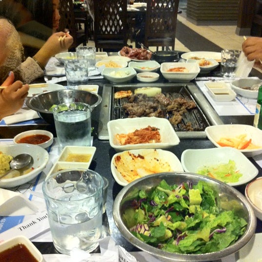7/7/2012 tarihinde MAX M.ziyaretçi tarafından O Dae San Korean BBQ'de çekilen fotoğraf