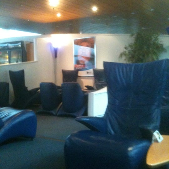 Foto tirada no(a) Servisair Lounge 26 (Schengen) por Olivier C. em 5/7/2011