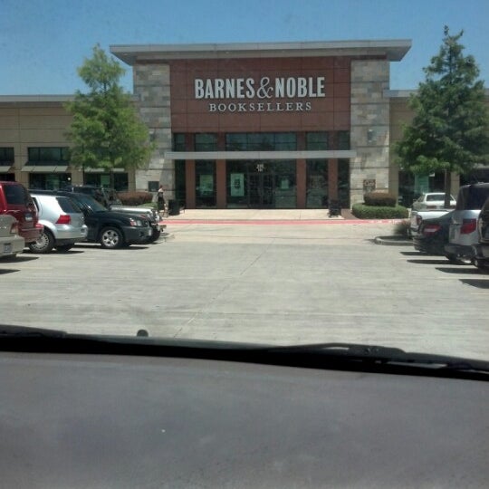 Barnes Noble Bookstore In Prestonwood Town Center