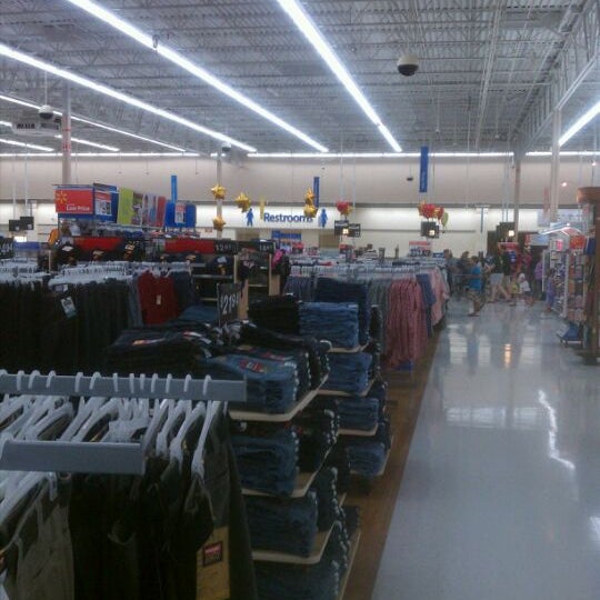 Fotos en Walmart Supercenter 16 tips de 1433 visitantes