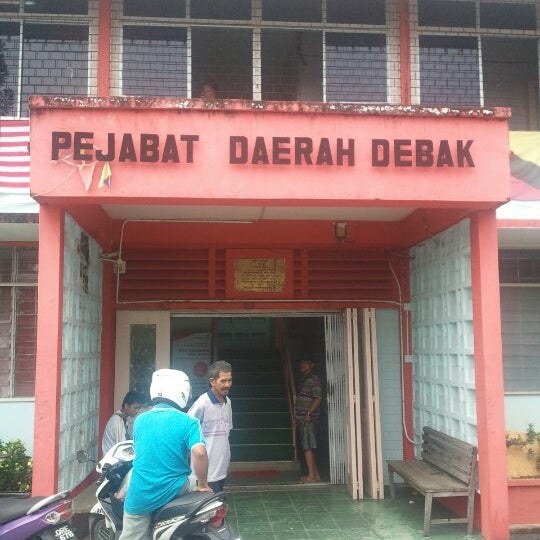 Pejabat Daerah Debak 10 Visitors