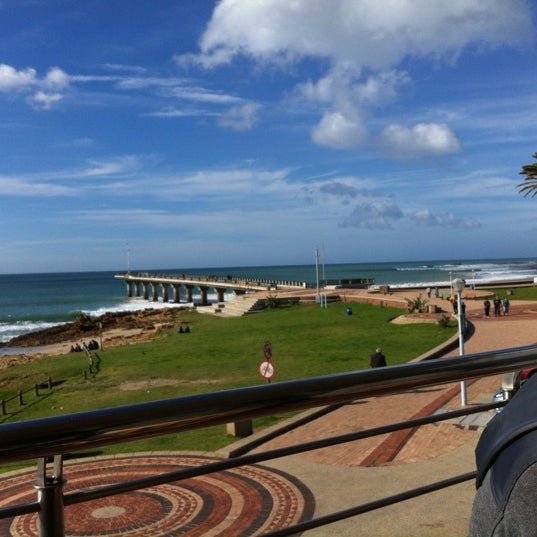 Blue Waters Cafe Restaurant