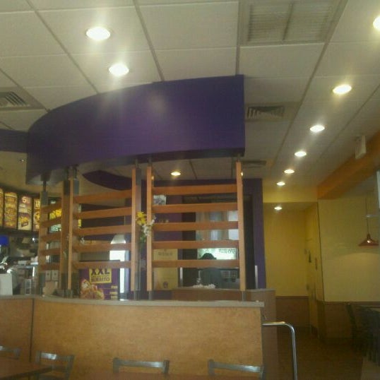 Taco Bell West Omaha 18370 Wright St