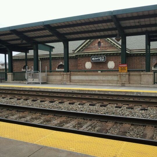 Fredericksburg VRE/Amtrak Station (FBG) Train Station in Fredericksburg