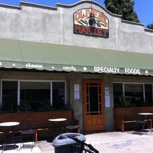 Olive Avenue Market Gourmet Shop in Redlands