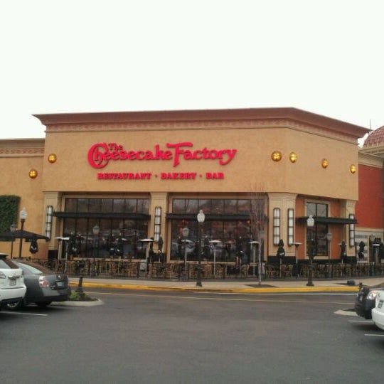 The Cheesecake Factory American Restaurant in Nashville