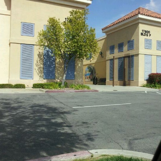 Photo taken at Lake Elsinore Outlets by Girlfriend on 3/27/2012