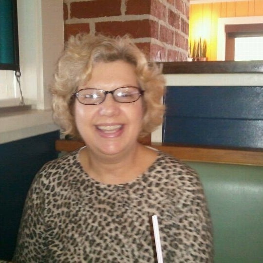 Photo taken at Chili&#39;s Grill &amp; Bar by Jerry N. on 4/27/2012