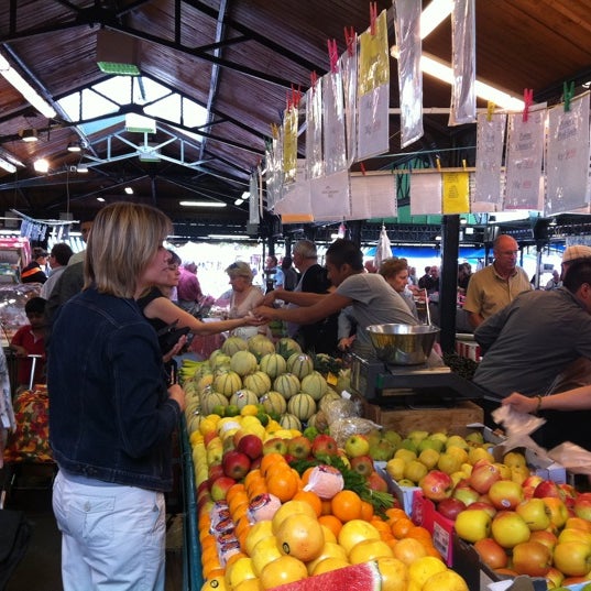Marché de La GarenneColombes 8 tips de 186 visitantes