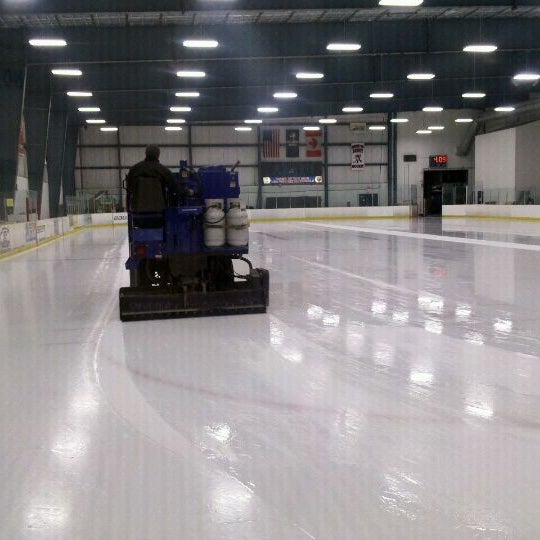 Seven Bridges Ice Arena 6690 Route 53