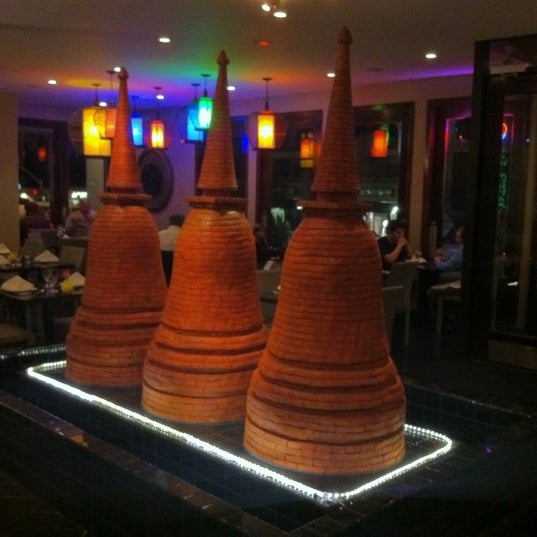 Photo taken at Chedi Thai Bistro by Thawee T. on 11/16/2011