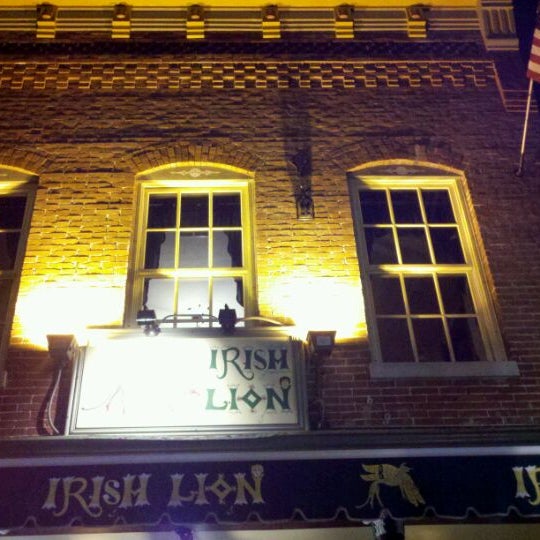 Photo prise au The Irish Lion par Ann S. le10/8/2011