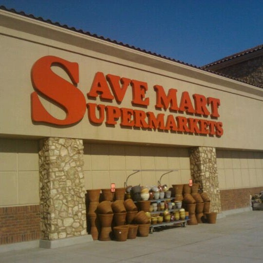 Save Mart Riverbank'da Market