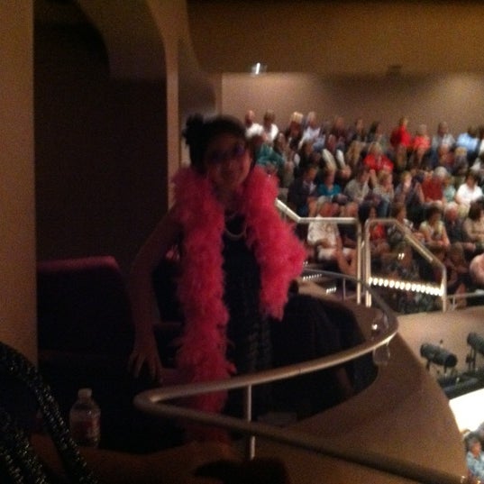 Das Foto wurde bei McCallum Theater von Elena Villariza- P. am 3/11/2012 aufgenommen