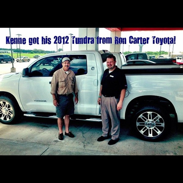 Foto tirada no(a) Ron Carter Toyota por Jimmy P. em 8/7/2012